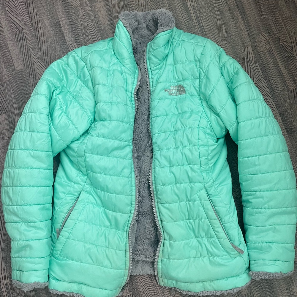 North face girls’ reversible mossbud coat M 10/12